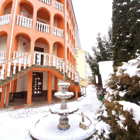 Славутич-3