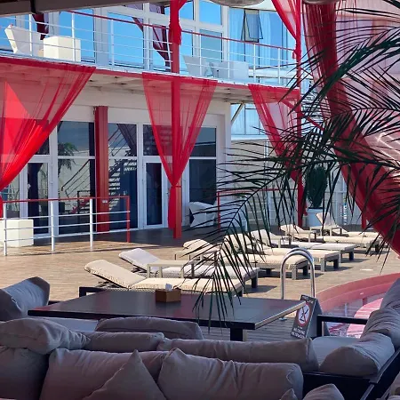 Club House Arkadia Beach-3