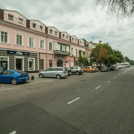 Apart Hotel Kvartira 1-2
