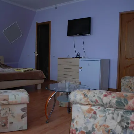 Guest House Naazove-3