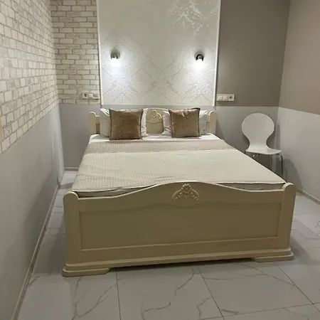 Budget Family Hotel-3