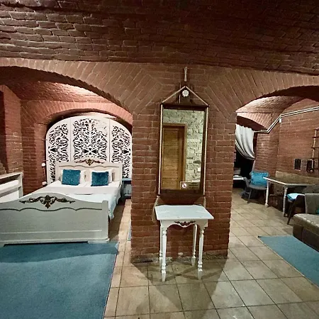 Budget Family Hotel-2