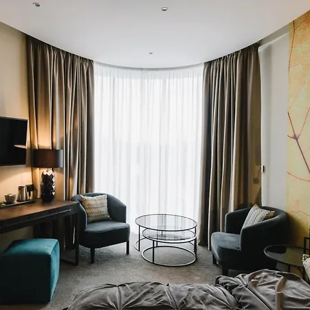 Noble Boutique Hotel-3