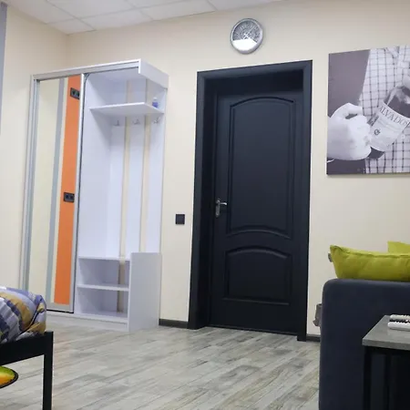 Uneed Rooms M1-3