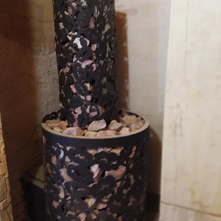 Куренiвський Двiр-3