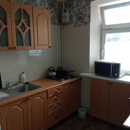 Зі СВІТЛОМ Shevchenka Guest House от 600гр 1-2-3к квартири 096-55-48-111 біля Академії-2