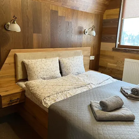 Lastivka Guest House-3