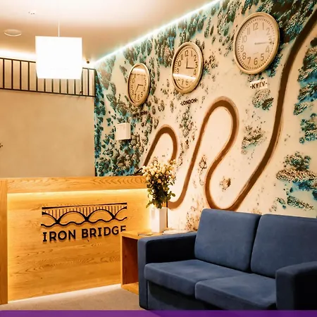 Iron Bridge Hotel-2