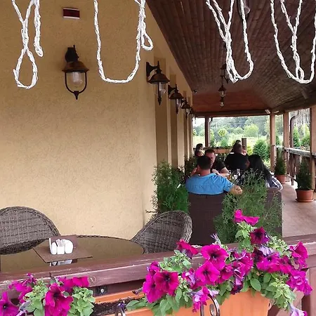 Chalet Hotel-3