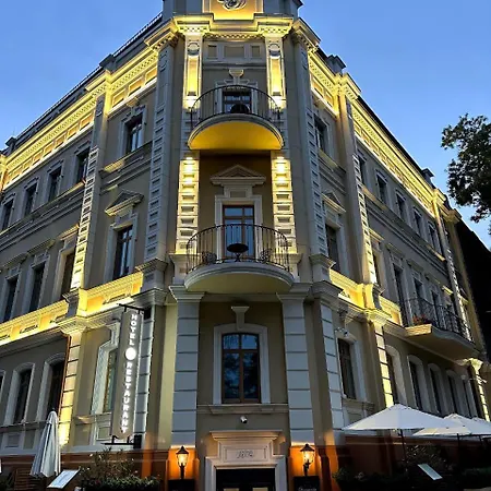 Dvoryansky Hotel-2