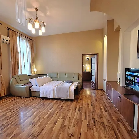 Сапсан. Двокімнатні квартири. Мережа Alex Apartments. Документи для відряджень-2