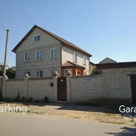 Приватний будинок в Миколаєві з гаражем Private House in Mykolaiv with garage-2