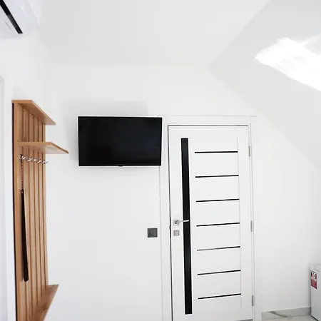 M-23 Hotel-3