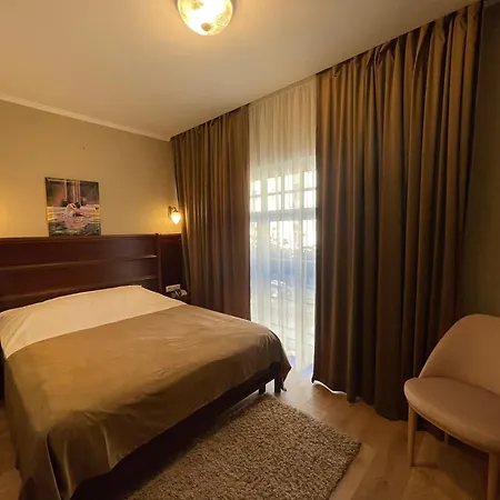 Green Duck Hotel-3