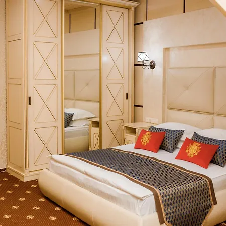 Chevalier Hotel & Spa-3