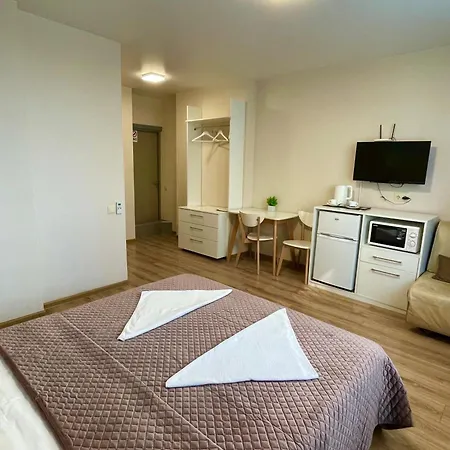 East Residence-3