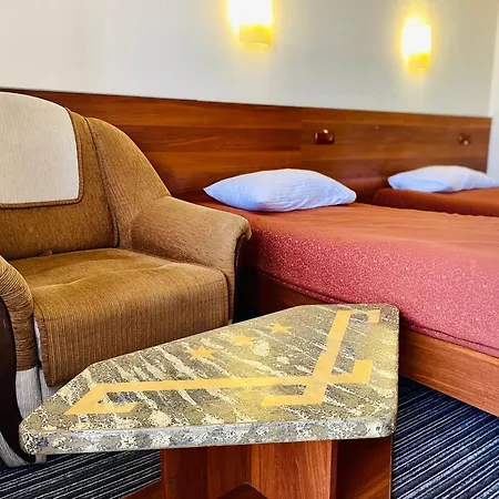 Intourist-Zakarpattia Hotel-2