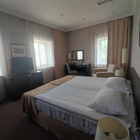 Optima Kropyvnytskyi Hotel-3