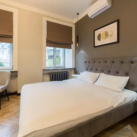 Idea Design Apart-Hotel Maidan-3