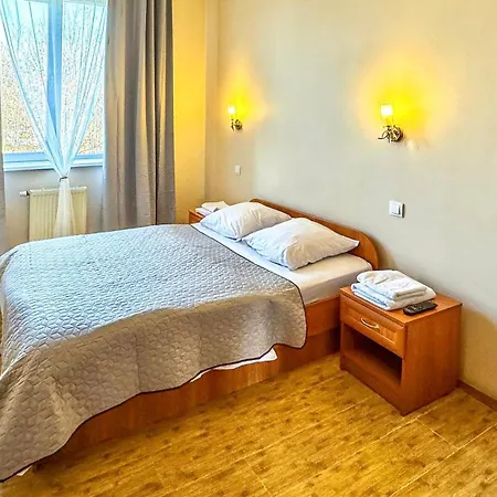 Готель Оріон-3