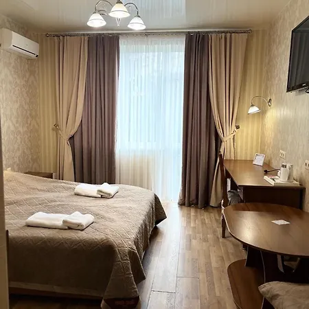 Готель ПАРК-2