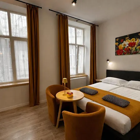 Apart-Hotel Gallery 21-3