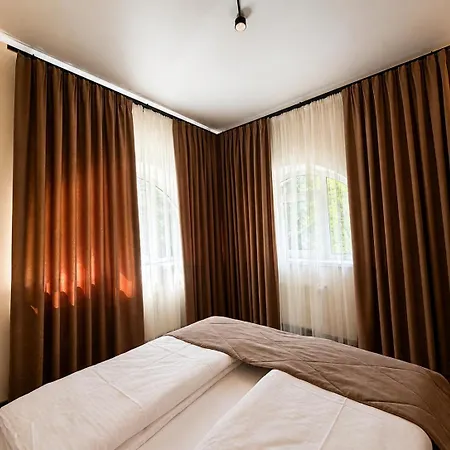 Prime Hotel-3