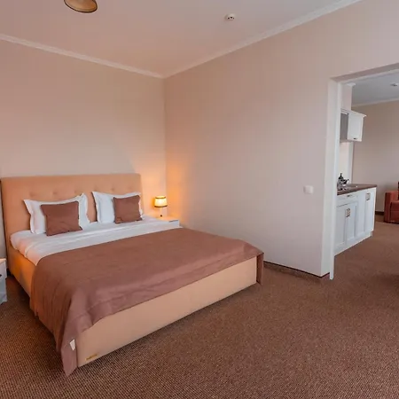 Hotel&Restaurant Premium Club-3