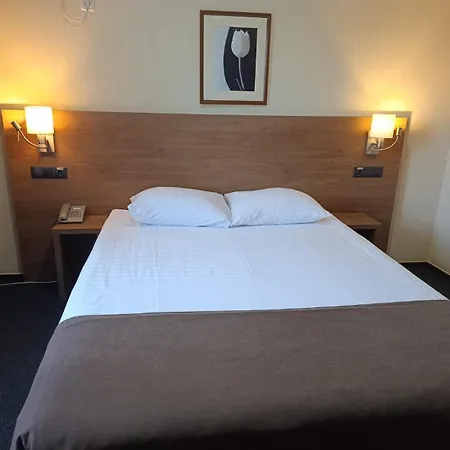Raziotel Kryvyi Rih-3