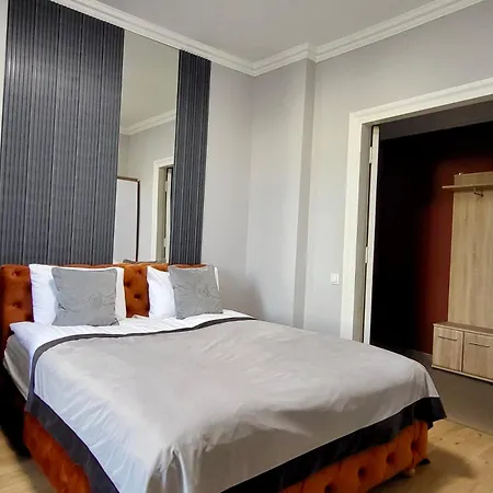 Family Residence Boutique Hotel-3