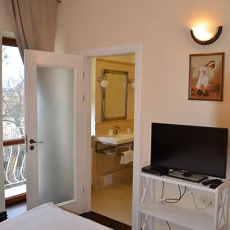 Hotel Mp-2