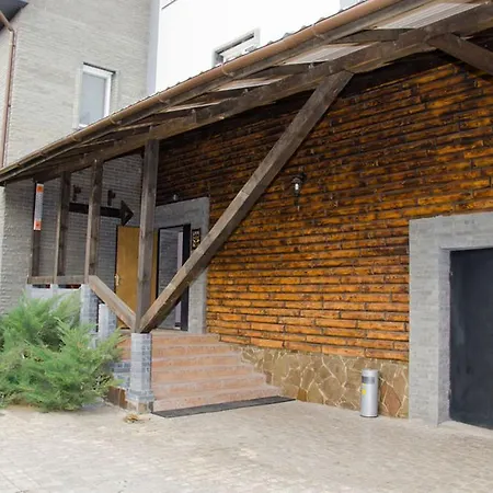 Na Bukovinskoy Guest House-2
