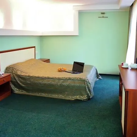 Optima Deluxe Kryvyi Rih-2