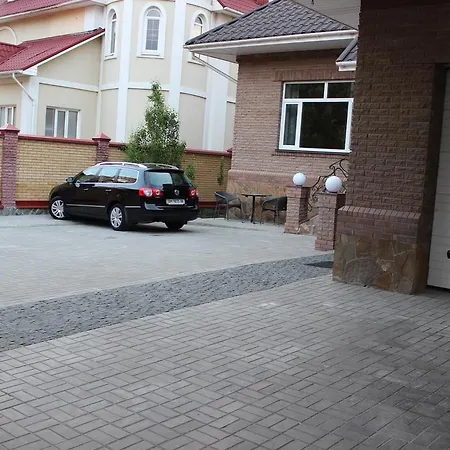 Hotel Barin House готель с бомбосховищем-2