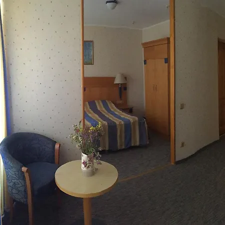 Hostynnist Hotel-2