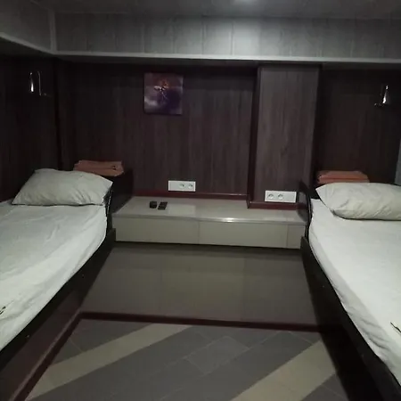Guest House Khan-2