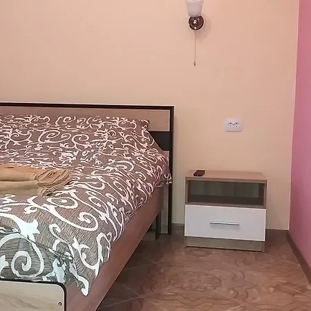 Hotel-2