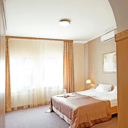 Wellotel Odessa-3