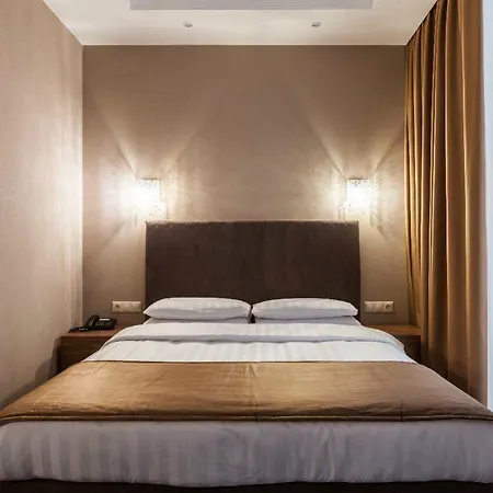 Crystal Hotel-3