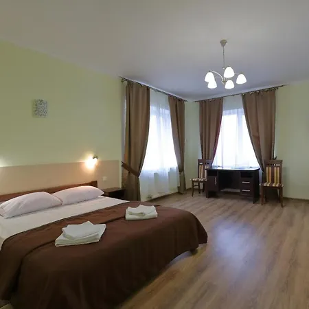 Hotel Karpaty-3