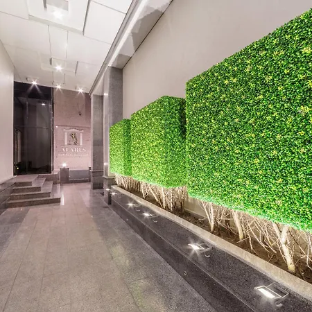 Alarus Luxe Hotel-3