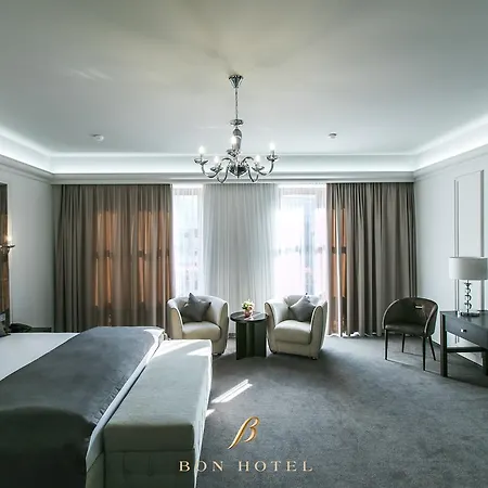 Bon Hotel-2