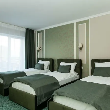 Mon Ami Hotel-2