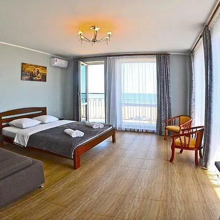 Hotel Golden Beach-3