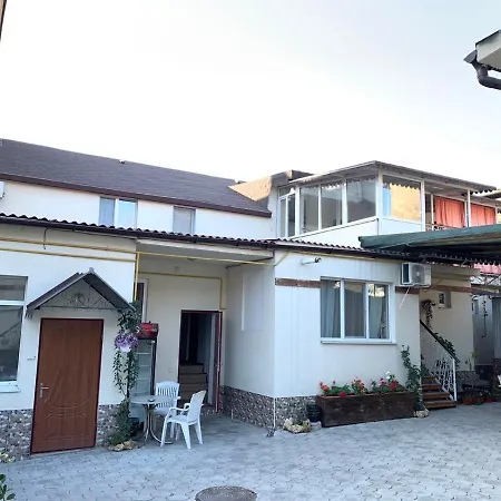 Guest House Kherson-3