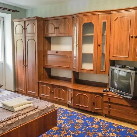 Apartments On Druzhby Narodiv 6 A-2