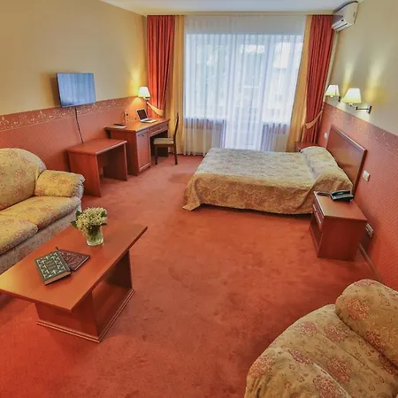 Ukraina Hotel-2