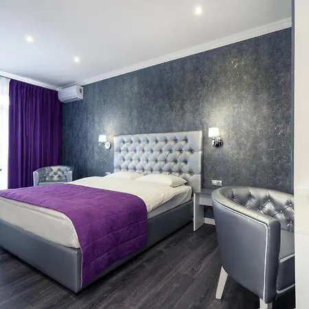 Status Apartments-3