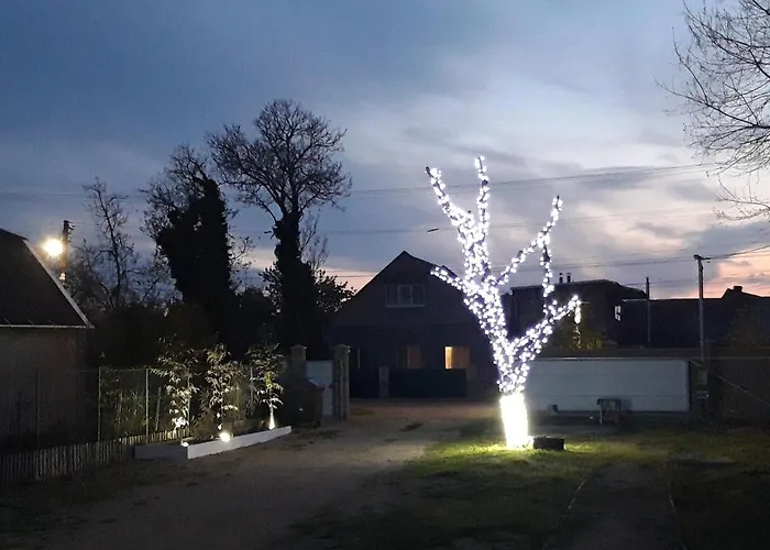 Hotel Jonik Land Чорноморськ