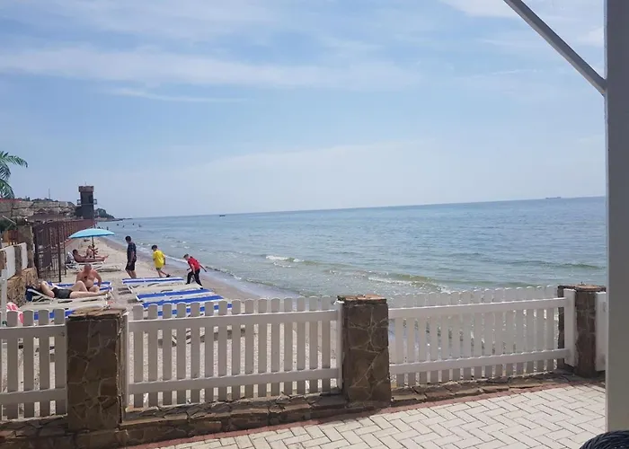 Lux Cottages Alye Parusa Коблеве